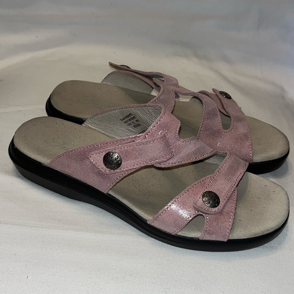 Propet St. Lucia Sandals Pink Foil size 8 M